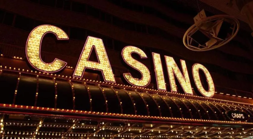 El Cortez Hotel & Casino - 21 and over only