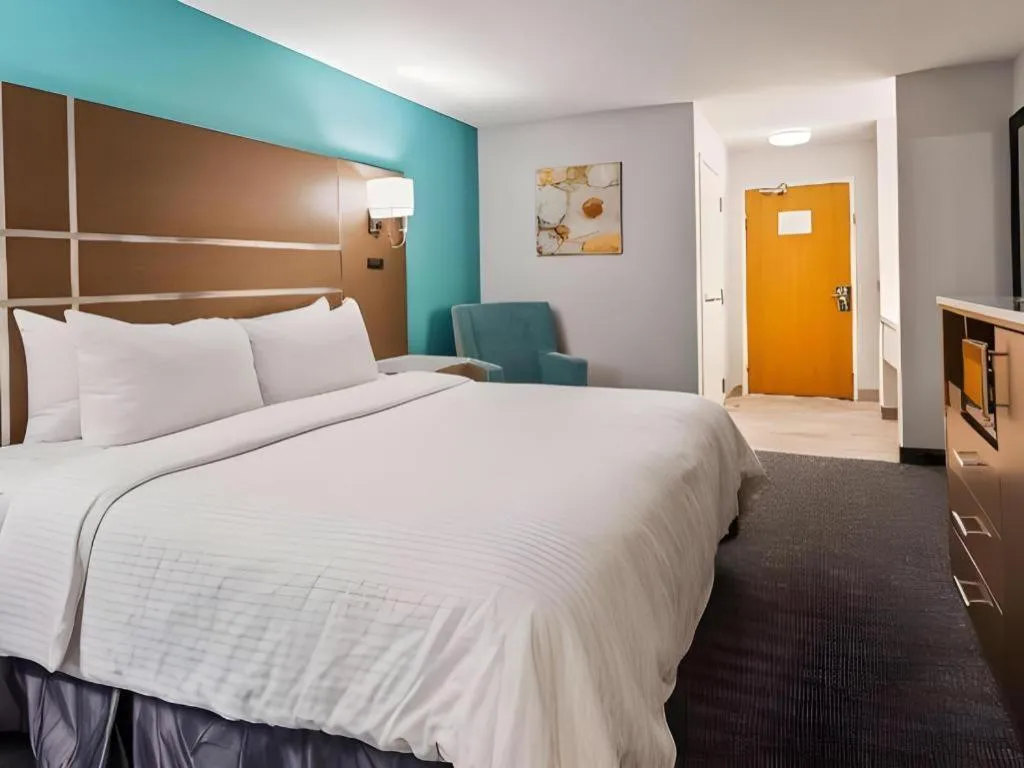 Bed in Best Western Galt Inn