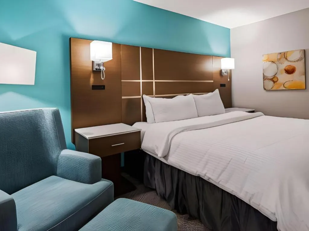 Bed in Best Western Galt Inn