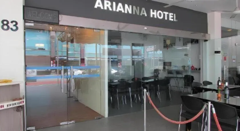 Arianna Hotel