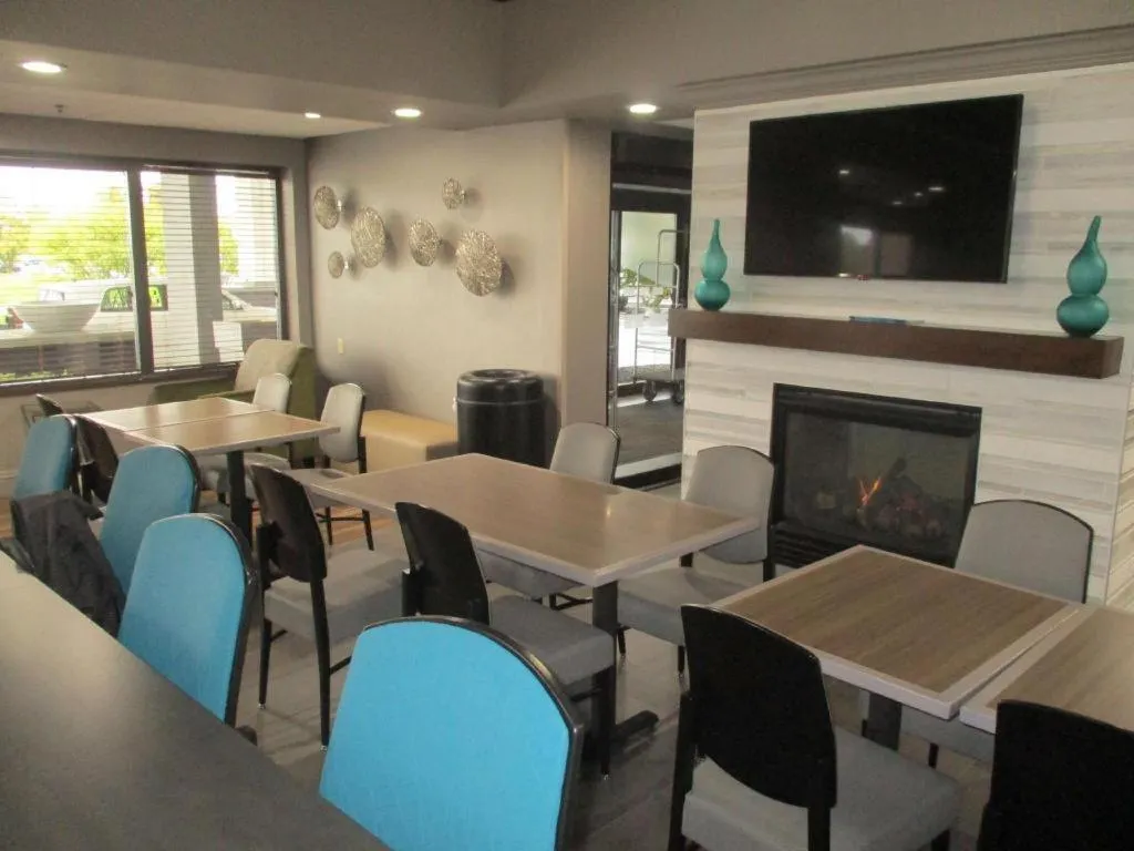 Best Western Plus Indianapolis NW Hotel