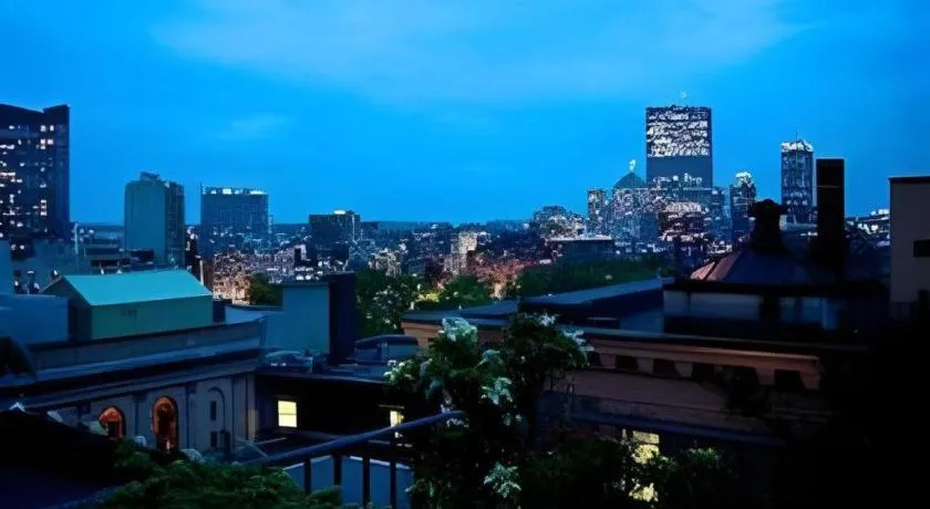 Fifteen Beacon Hotel