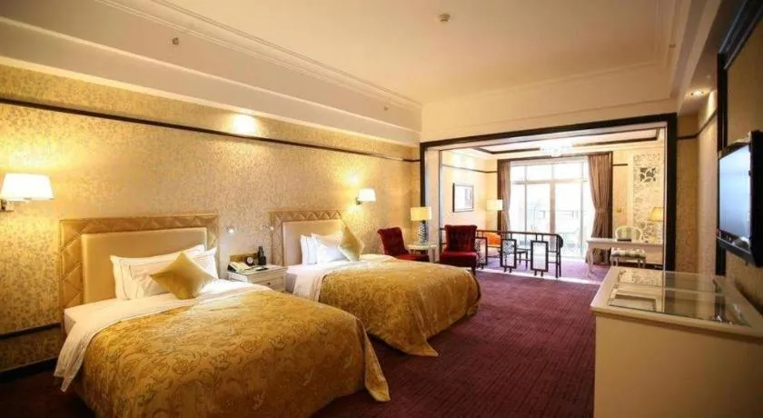 Bed in Country Garden Phoenix Hotel Changsha