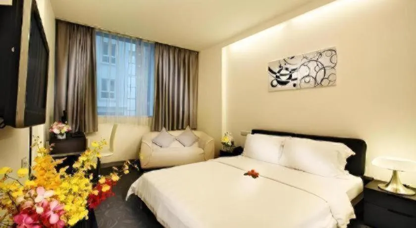 Bed in The White Hotel 8A Thai Van Lung