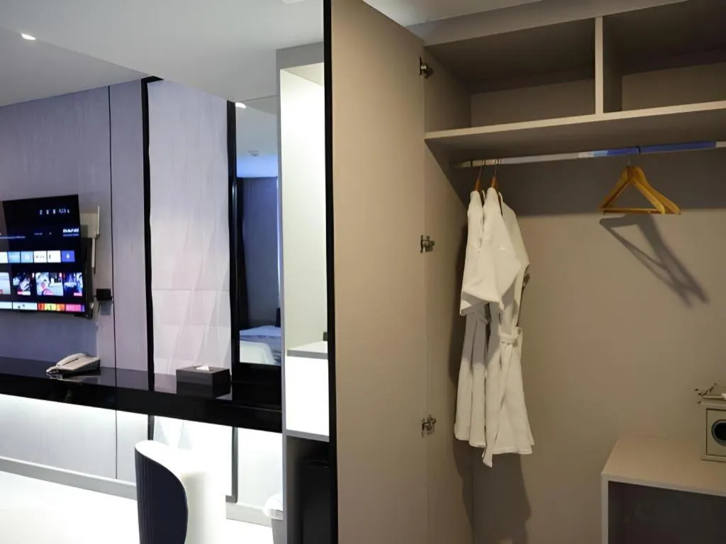 Glacier Hotel Khon Kaen