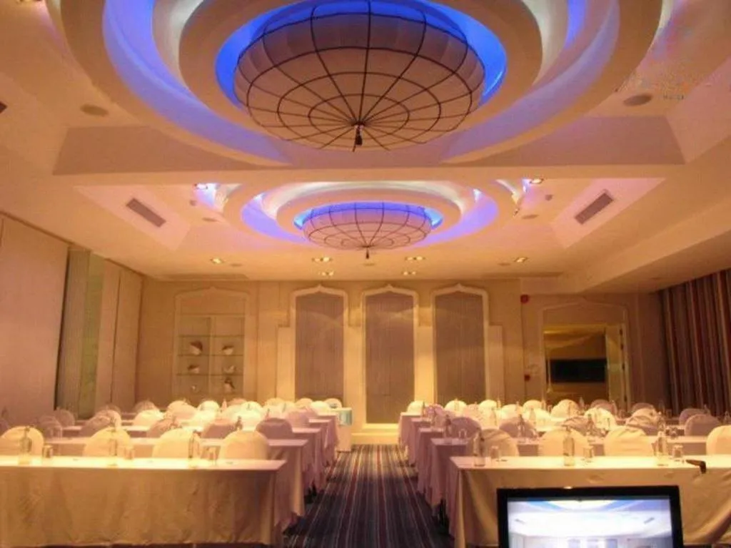 Glacier Hotel Khon Kaen