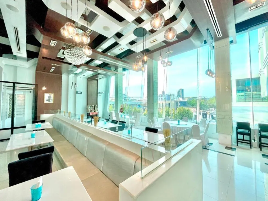 Glacier Hotel Khon Kaen