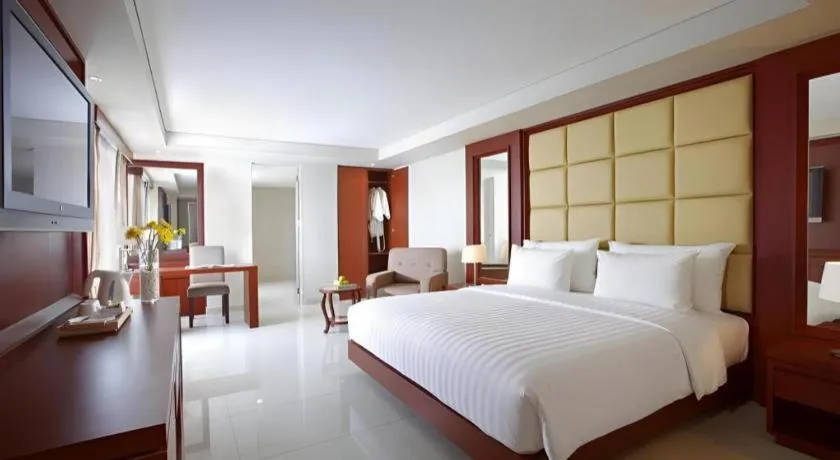 Bed in Hotel Santika Makassar