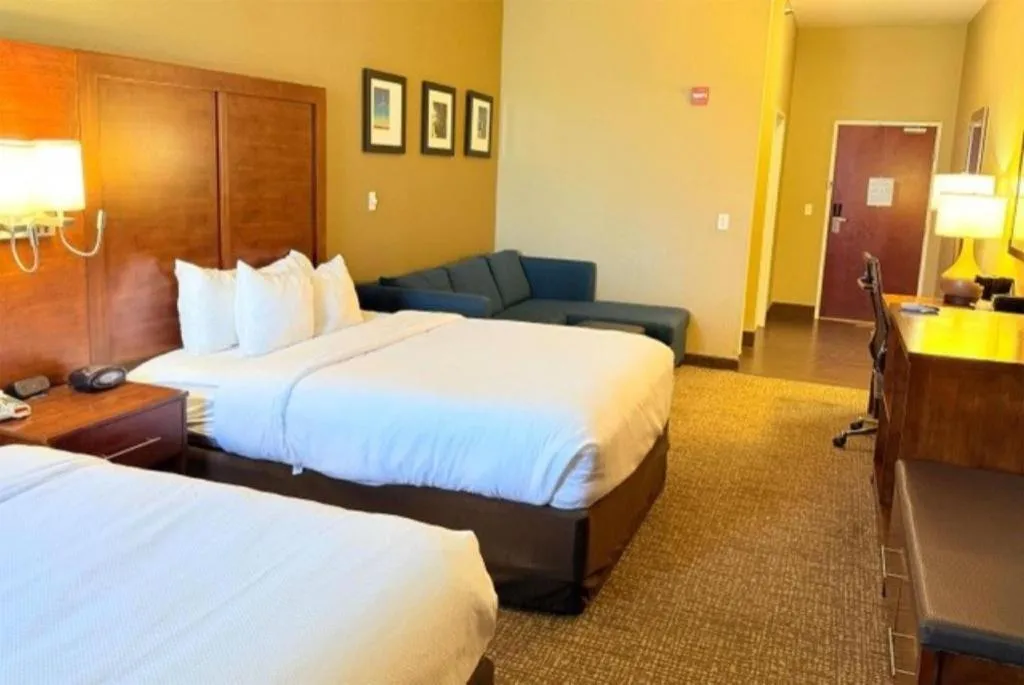 Bed in Hawthorn Extended Stay by Wyndham Amarillo