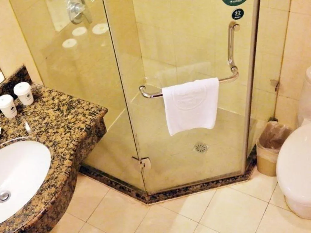 GreenTree Inn Shanghai Jingan Railway Station Xinzha Road Business Hotel