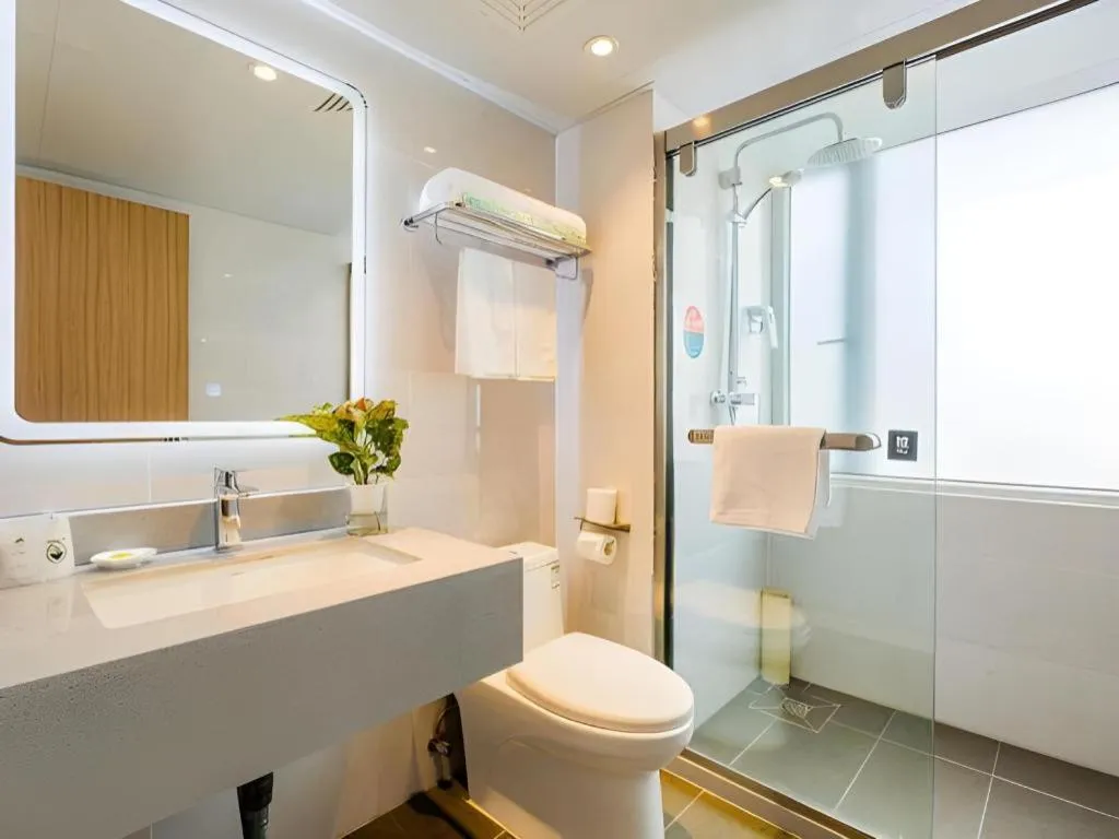 GreenTree Inn Shanghai Jingan Railway Station Xinzha Road Business Hotel