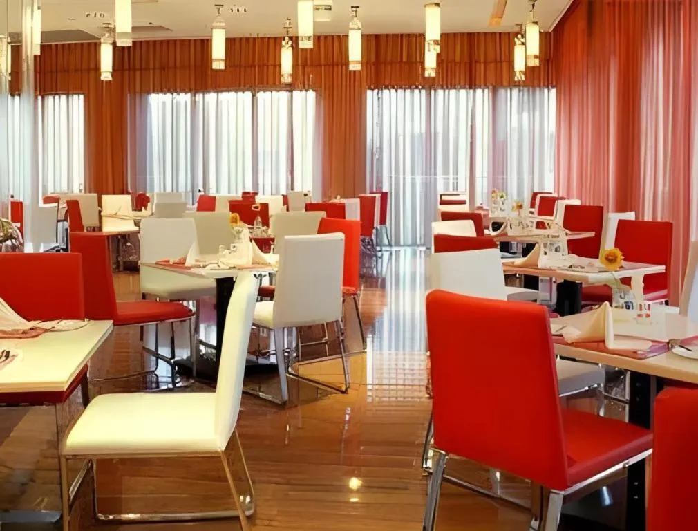 Ramada Plaza by Wyndham Hangzhou Riverside