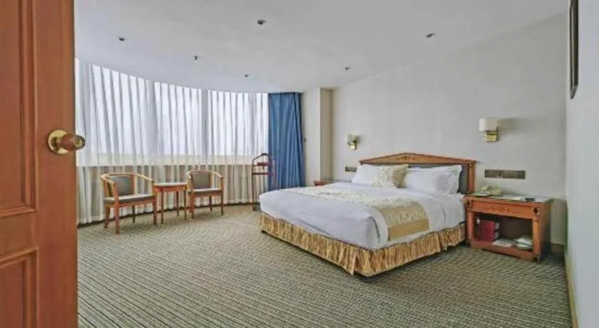Bed in Wuhan Asia Hotel
