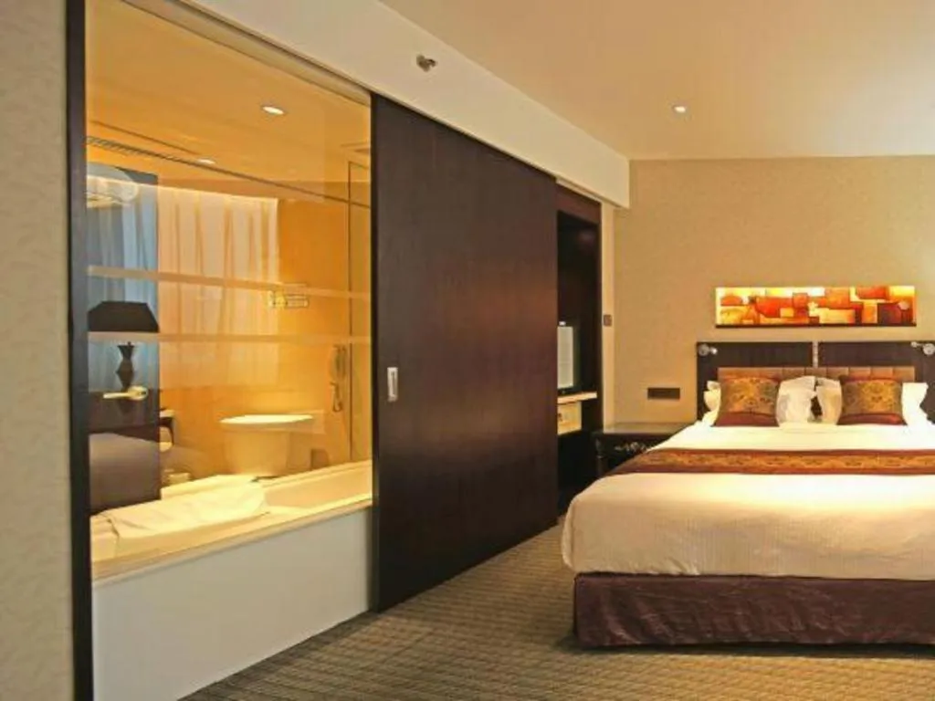 Bed in Wuhan Asia Hotel