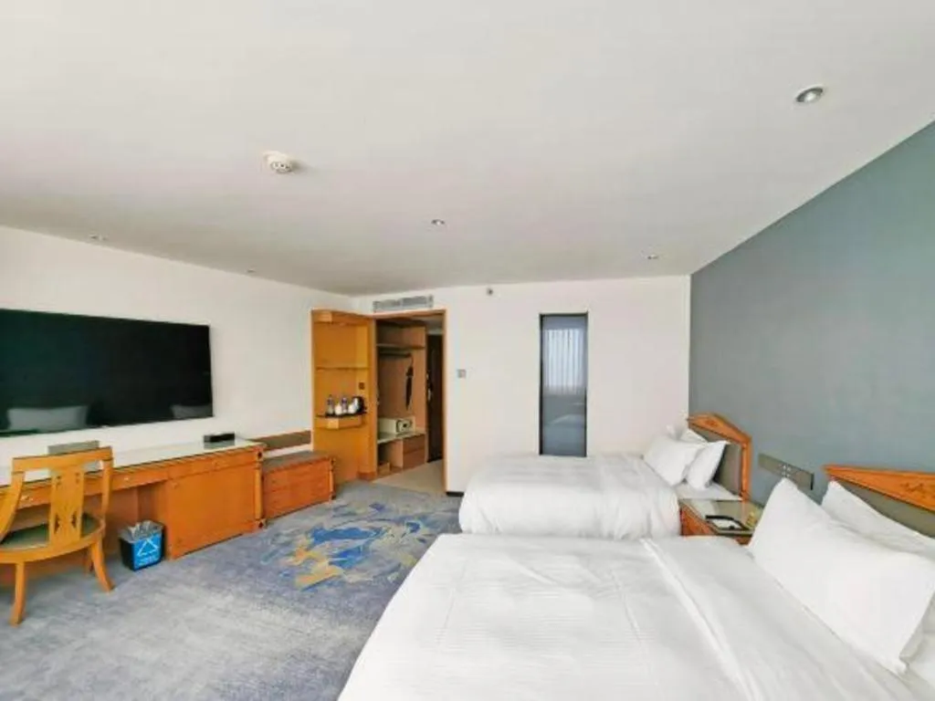 Bed in Wuhan Asia Hotel