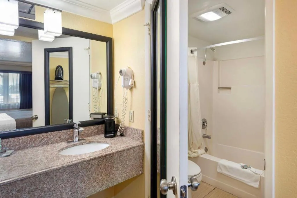 Best Western Hanford Inn