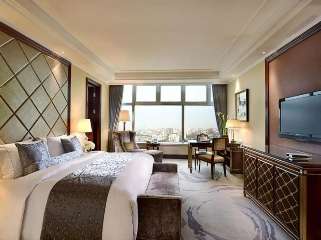 Bed in Beijing Liaoning Hotel