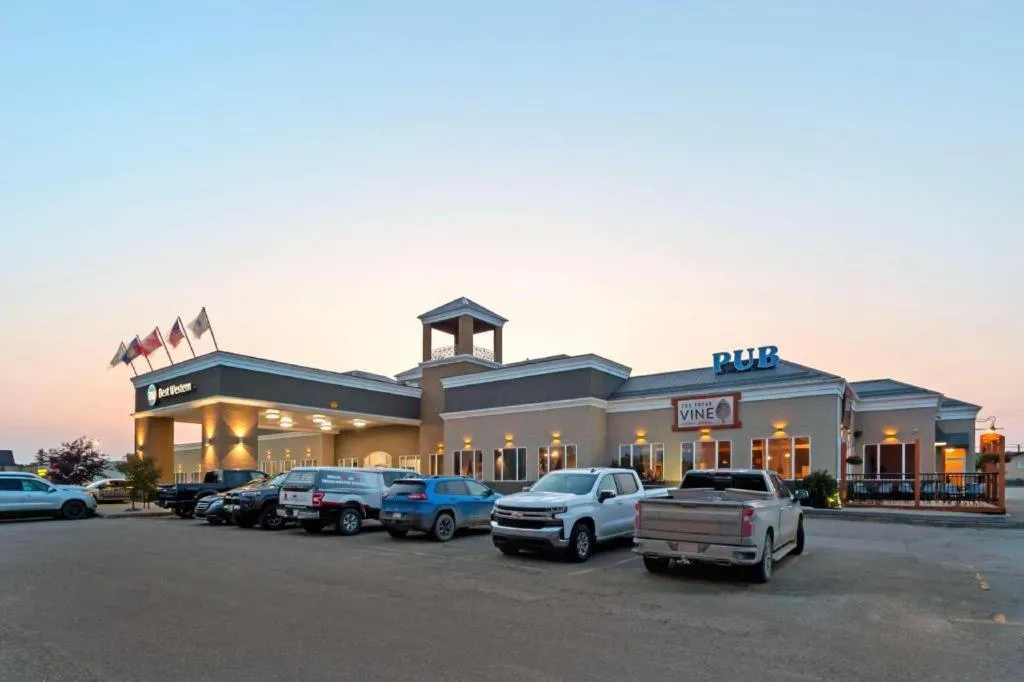 Best Western High Road Inn Hotel