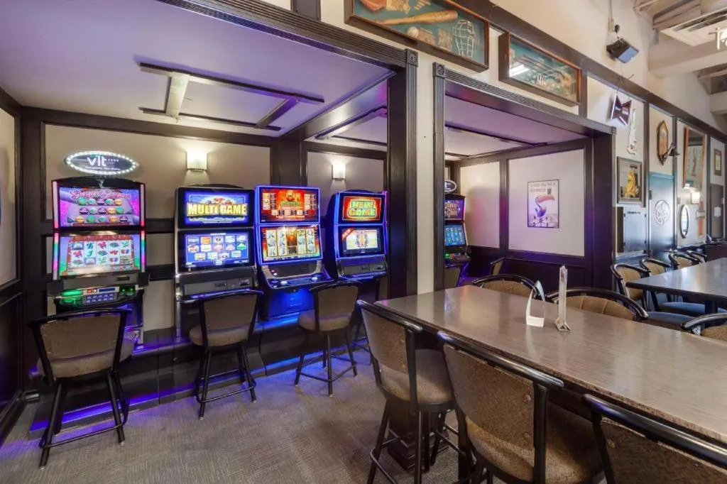 Best Western High Road Inn Hotel