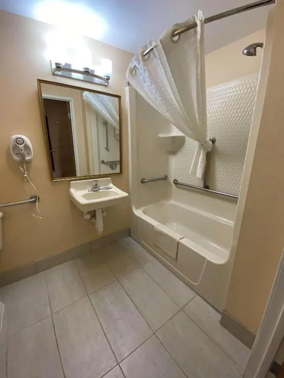 Best Western Manhattan Inn