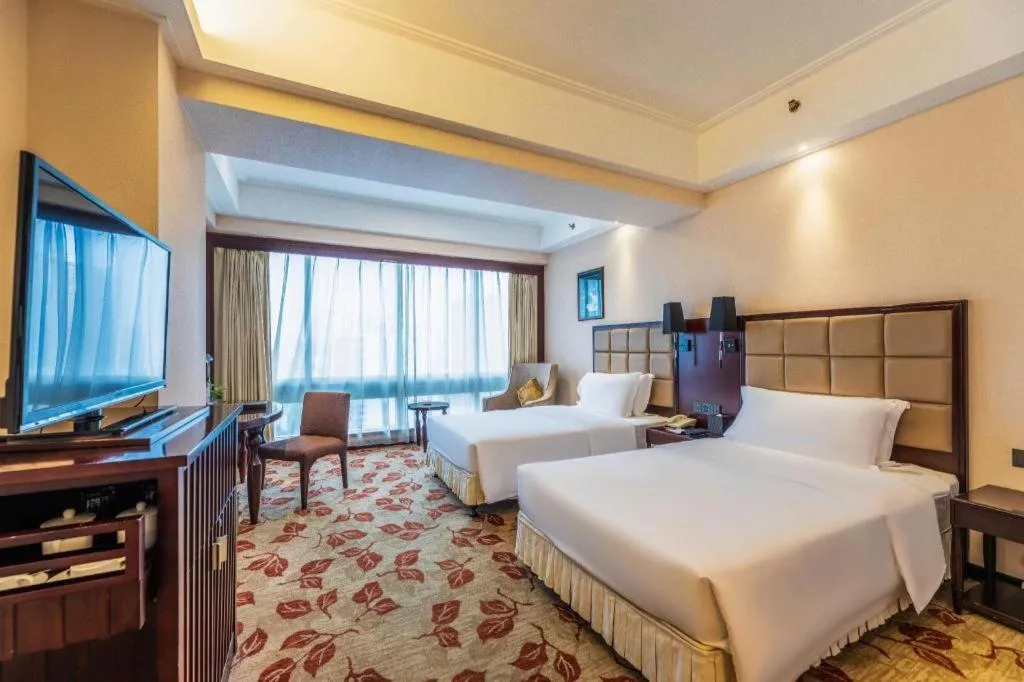 Bed in Changsha Huatian Hotel