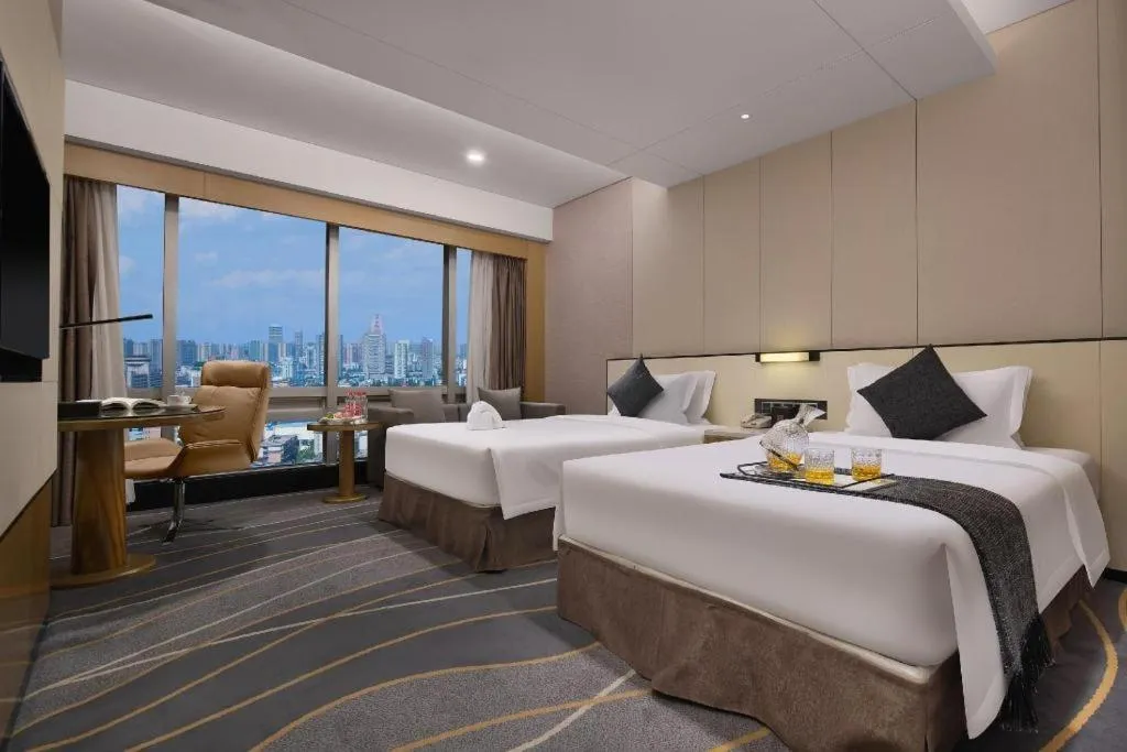 Bed in Changsha Huatian Hotel