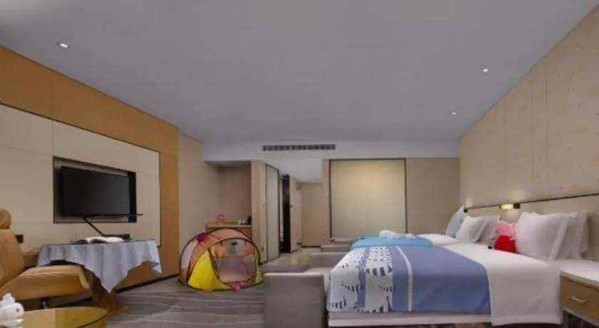 Bed in Changsha Huatian Hotel