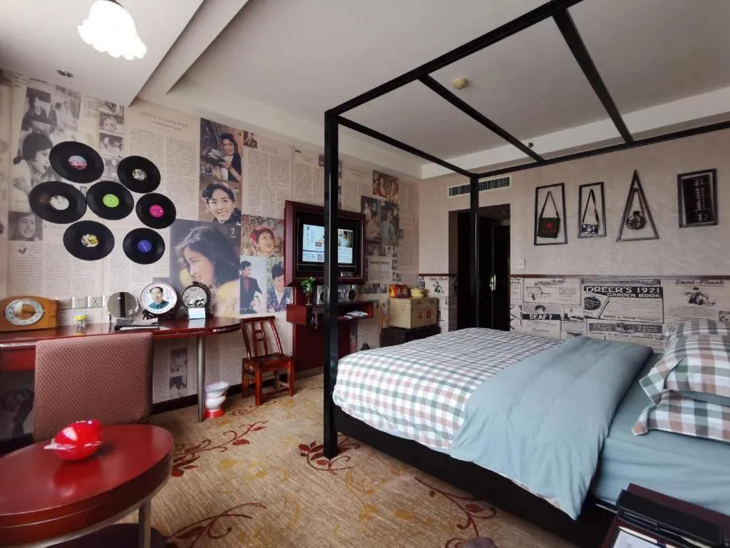 Bed in Changsha Huatian Hotel