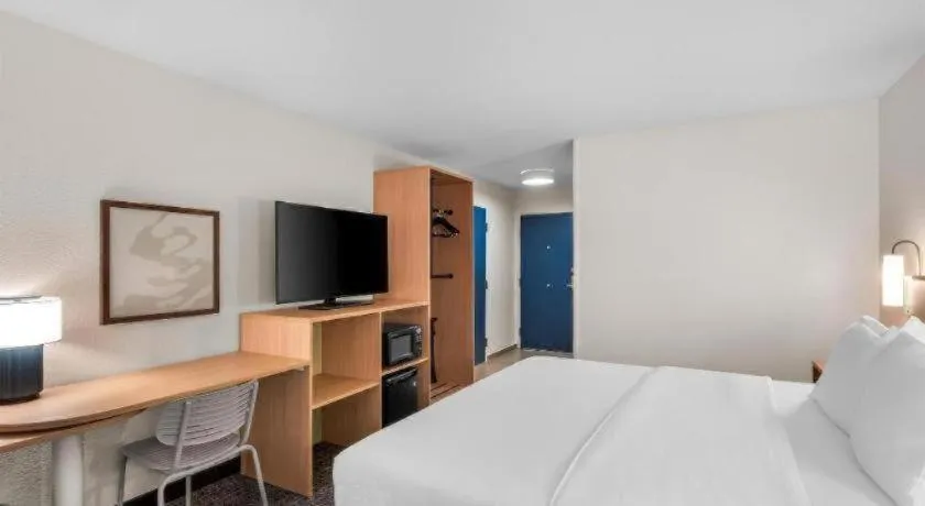 Bed in Spark by Hilton Ann Arbor South