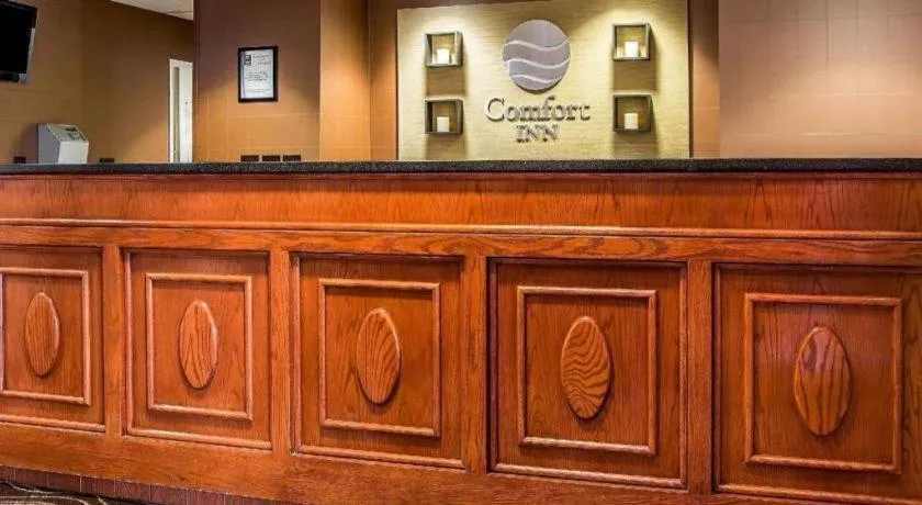 Comfort Inn & Suites University South