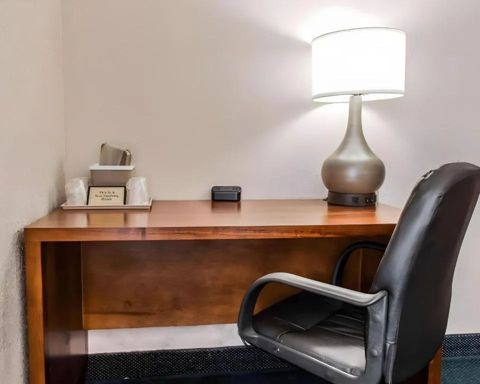 Quality Inn Waynesburg - Morrisville