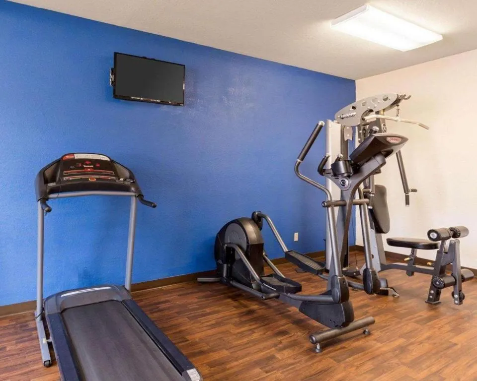 Quality Suites Huntsville Near University