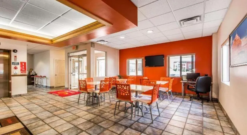 Econo Lodge Johnstown Downtown