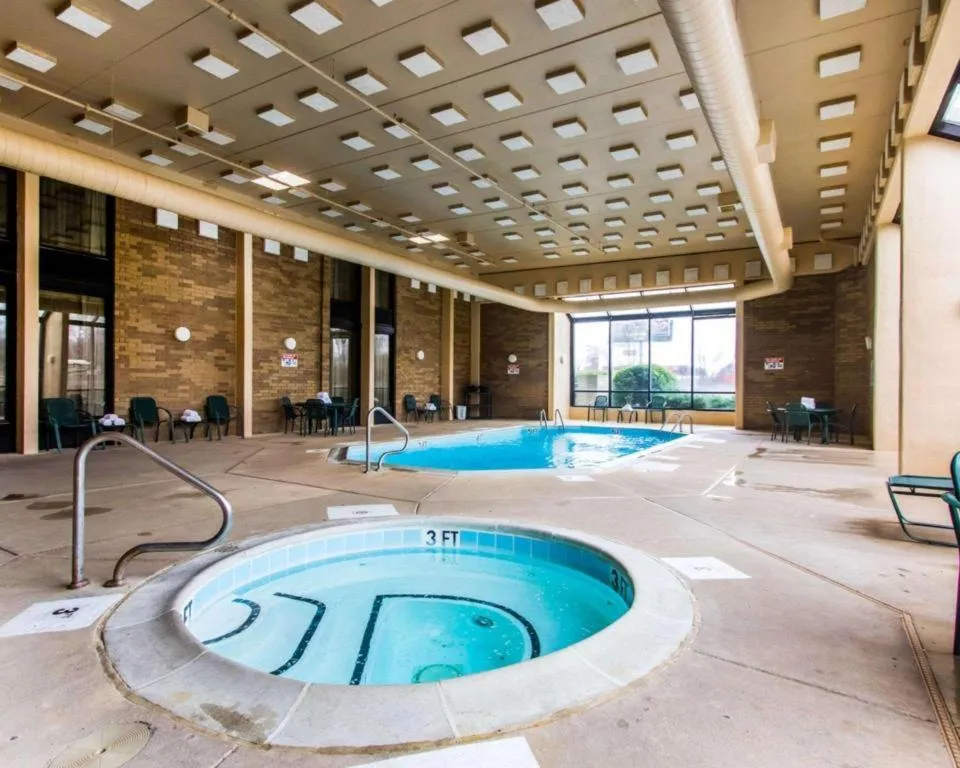 AmericInn by Wyndham Memphis East