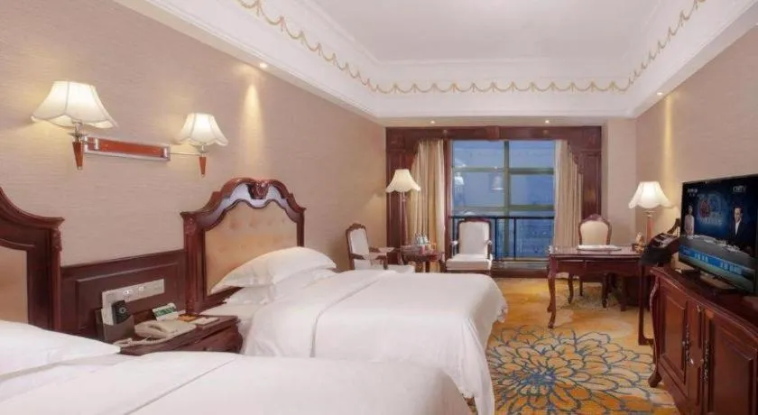 Bed in Changsha Mingchen International Hotel