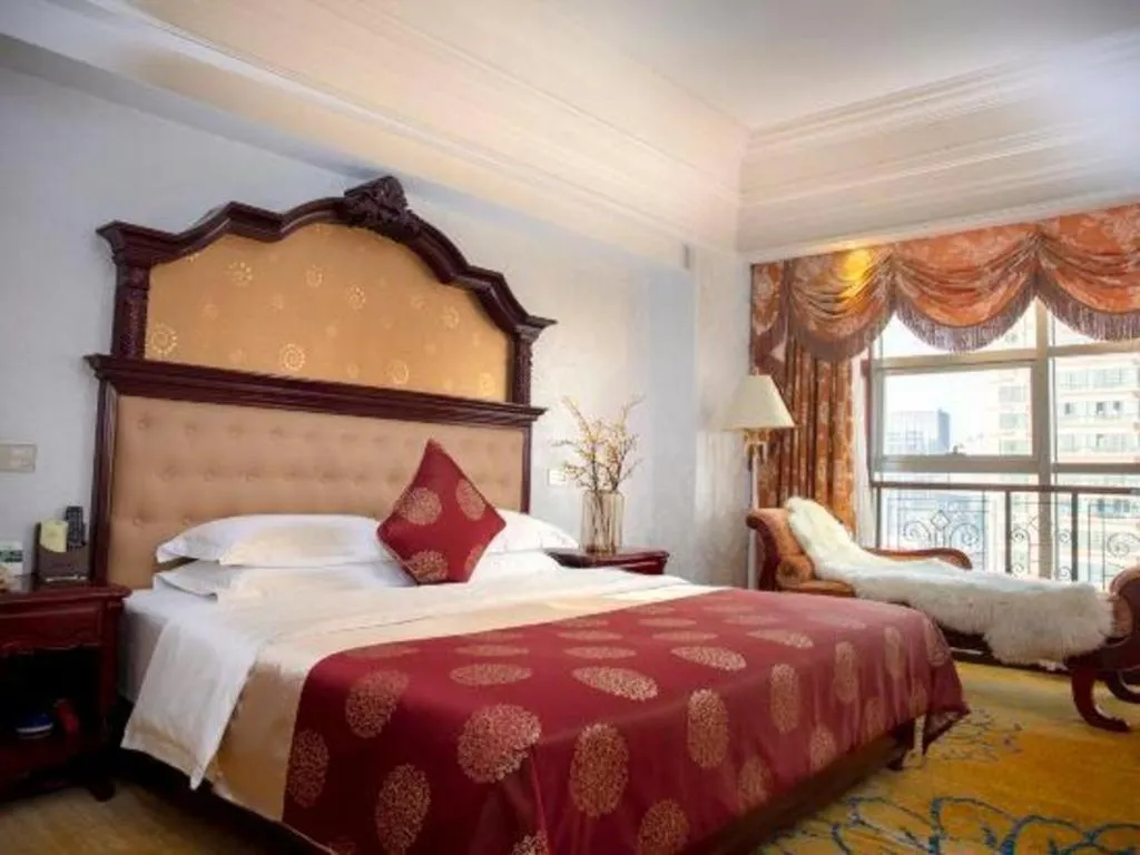 Bed in Changsha Mingchen International Hotel
