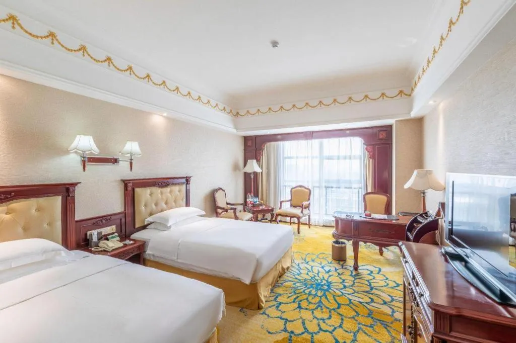 Bed in Changsha Mingchen International Hotel