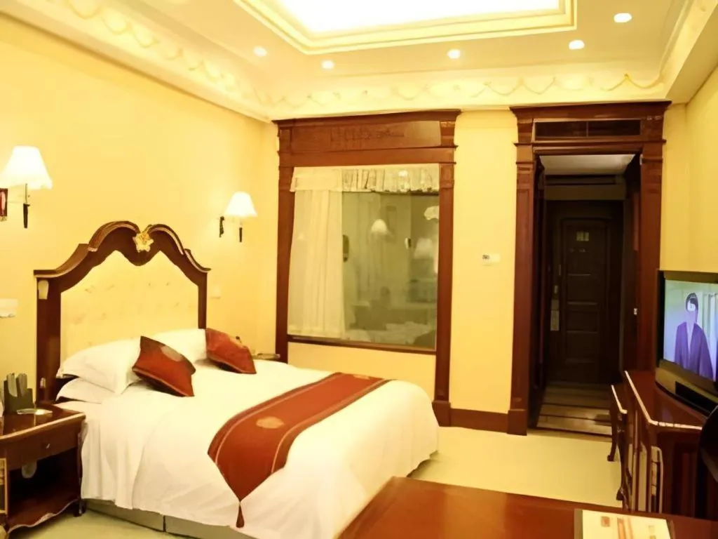 Bed in Changsha Mingchen International Hotel