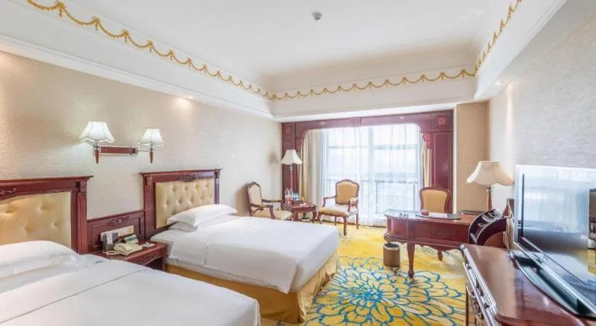 Bed in Changsha Mingchen International Hotel