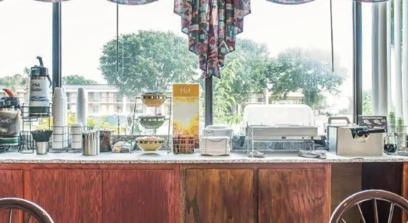 Quality Inn Marianna South