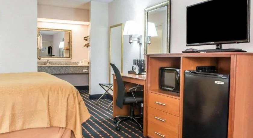 Quality Inn Marianna South