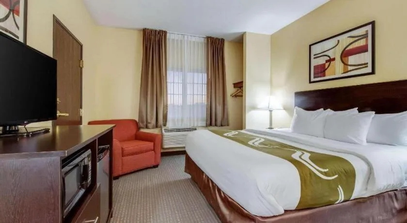 Quality Inn & Suites Lincoln North