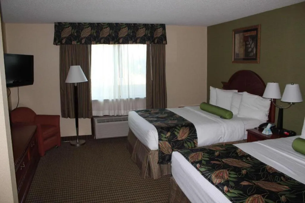 Bed in Best Western Shelbyville Inn and Suites Celebration Inn