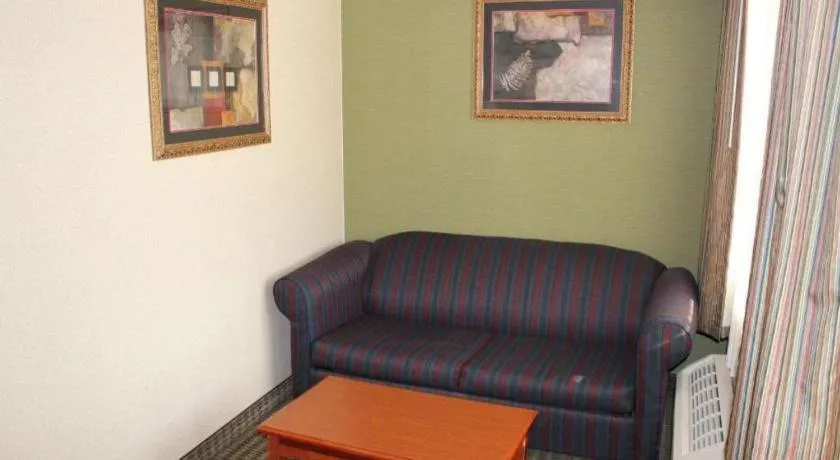 Best Western Shelbyville Inn and Suites Celebration Inn