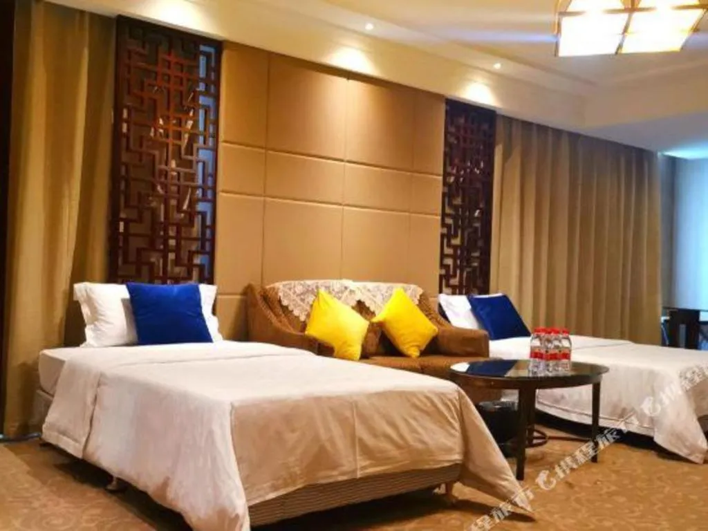 Bed in Changsha Xiaoxiang Huatian Hotel