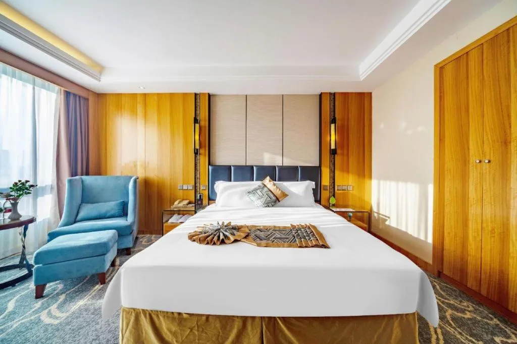 Bed in Changsha Xiaoxiang Huatian Hotel