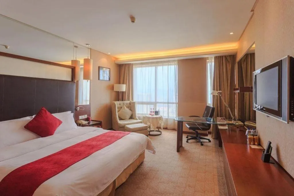 Bed in Changsha Xiaoxiang Huatian Hotel