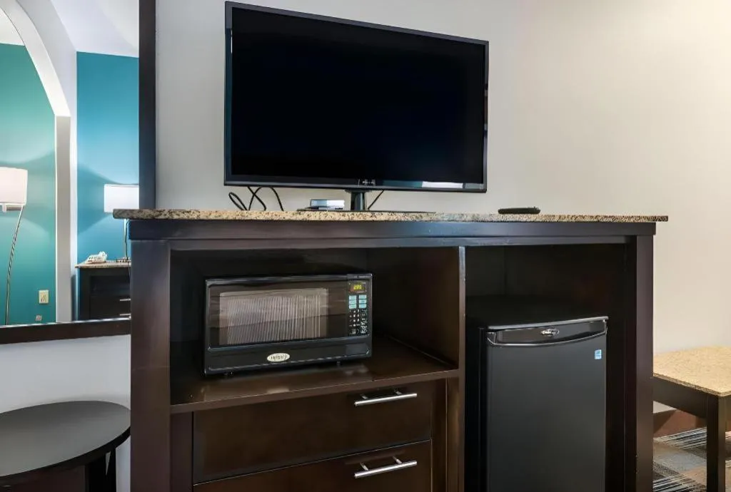 Best Western Plus DeRidder Inn and Suites