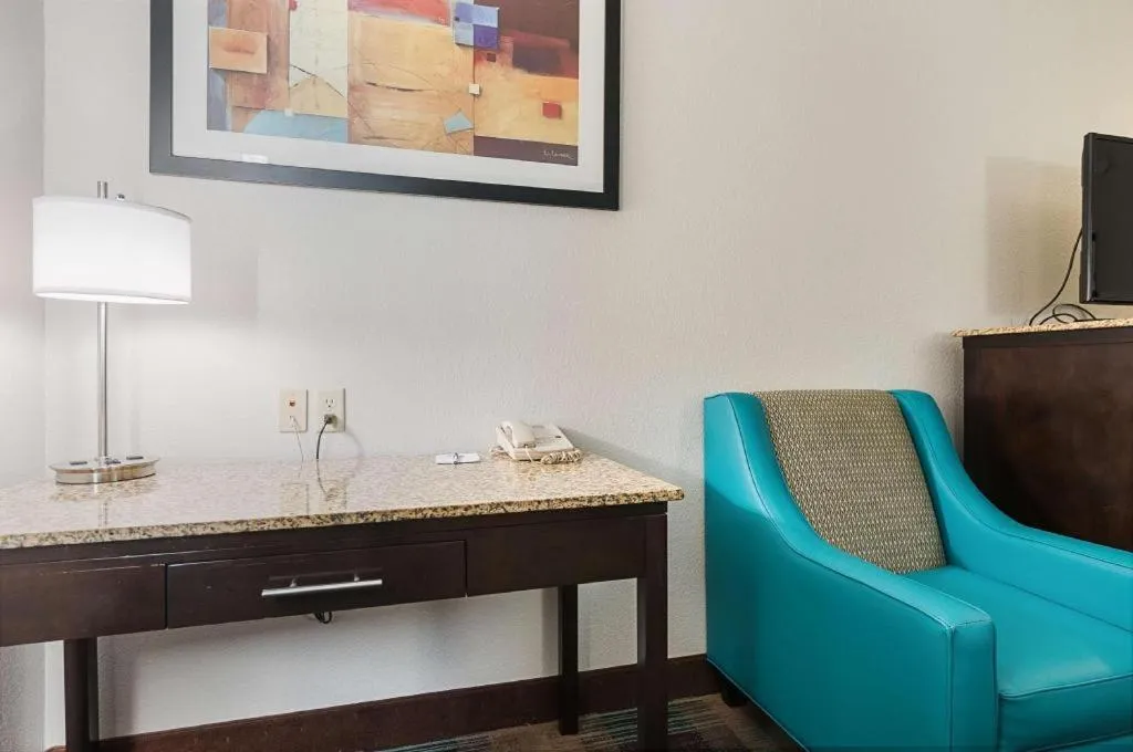 Best Western Plus DeRidder Inn and Suites