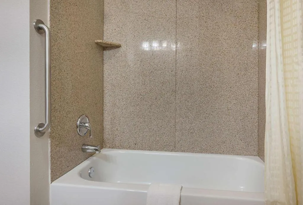 Best Western Plus DeRidder Inn and Suites